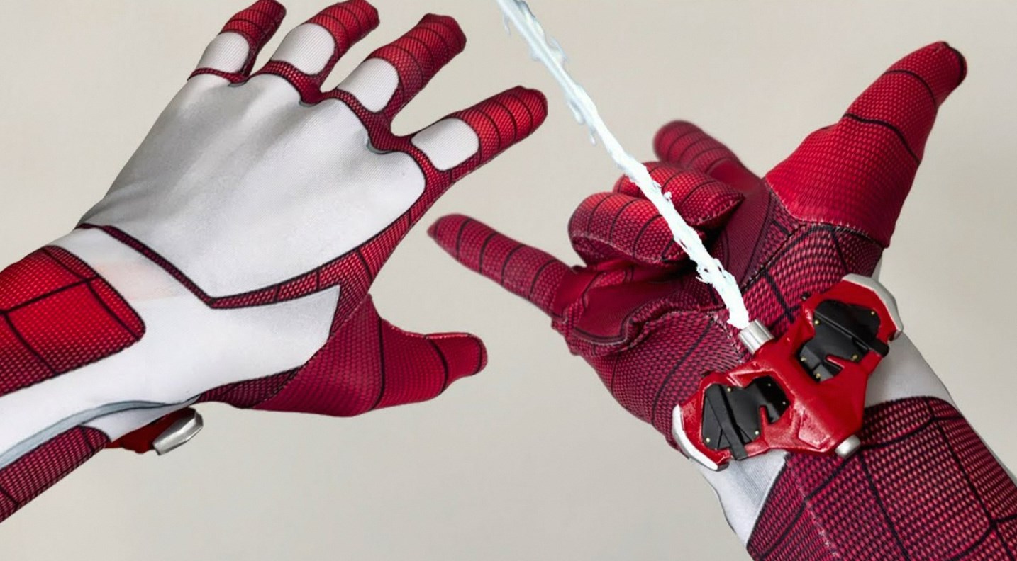 Swing into Action: The Spider-Man Web Shooter Glove插图4