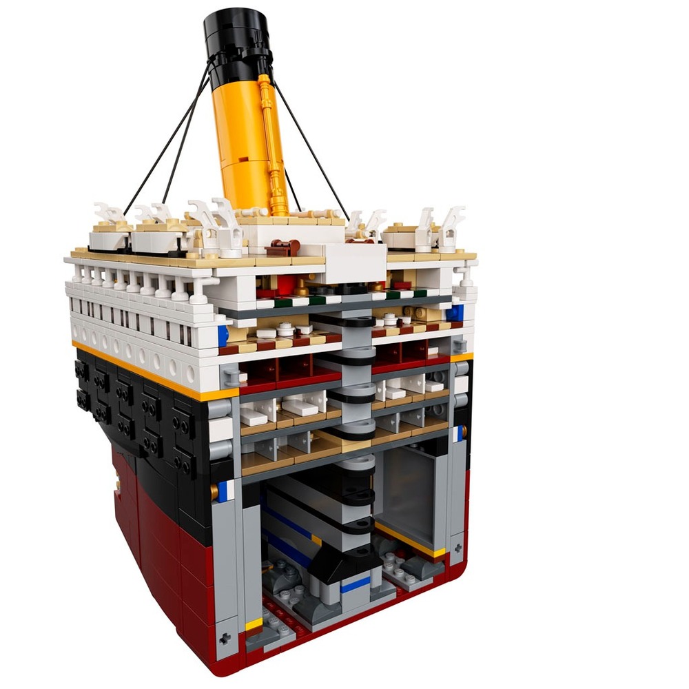 LEGO Titanic set