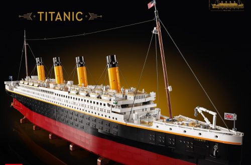 LEGO Titanic set