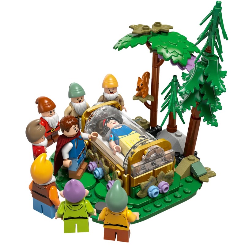 Snow White LEGO set