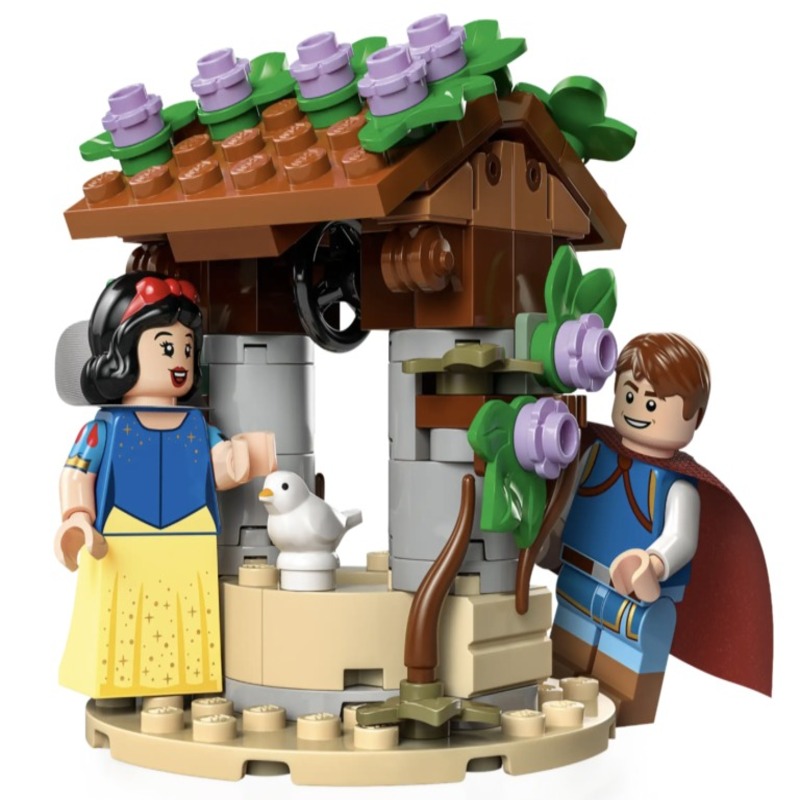 Snow White LEGO set