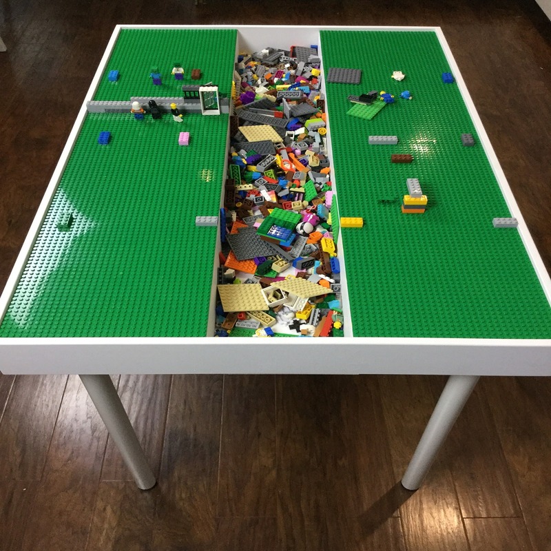 LEGO table with storage