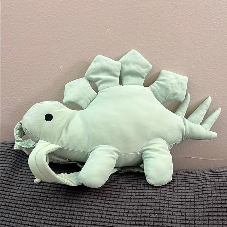 dinosaur plush toy