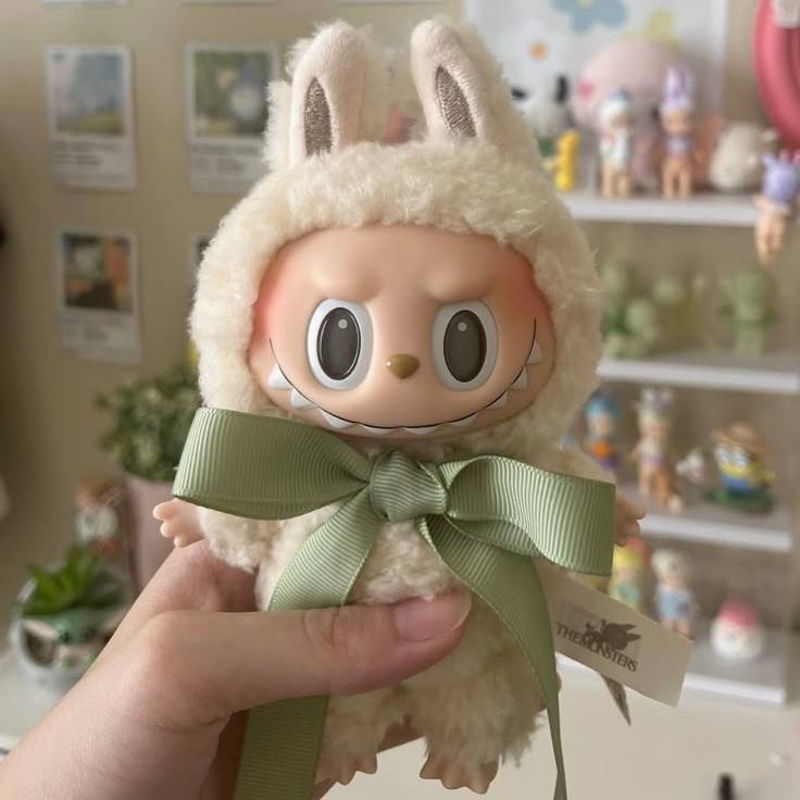 labubu blind box