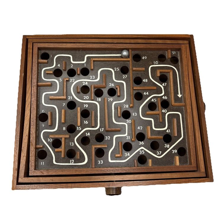 labyrinth board game
