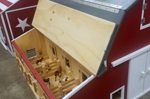 wooden toy barn