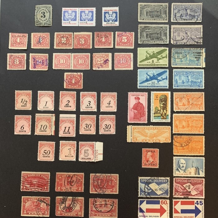 how many stamps in a book