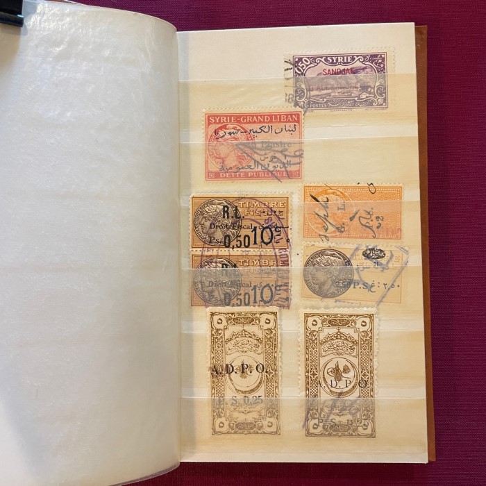 how many stamps in a book