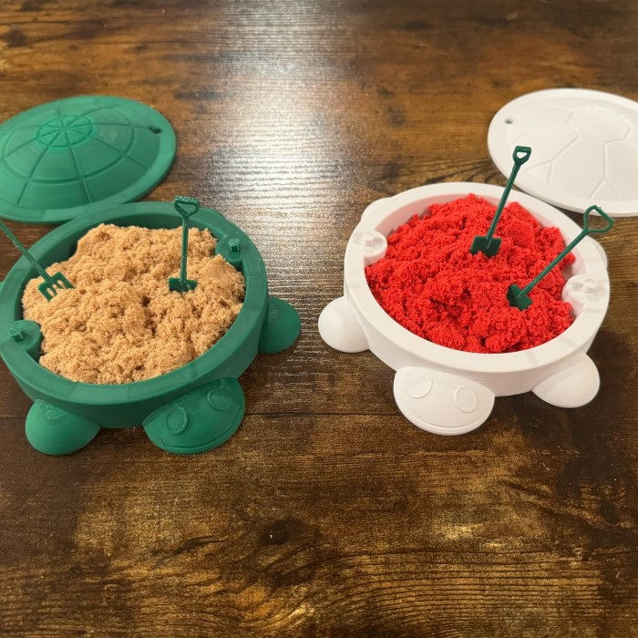 is kinetic sand magnetic