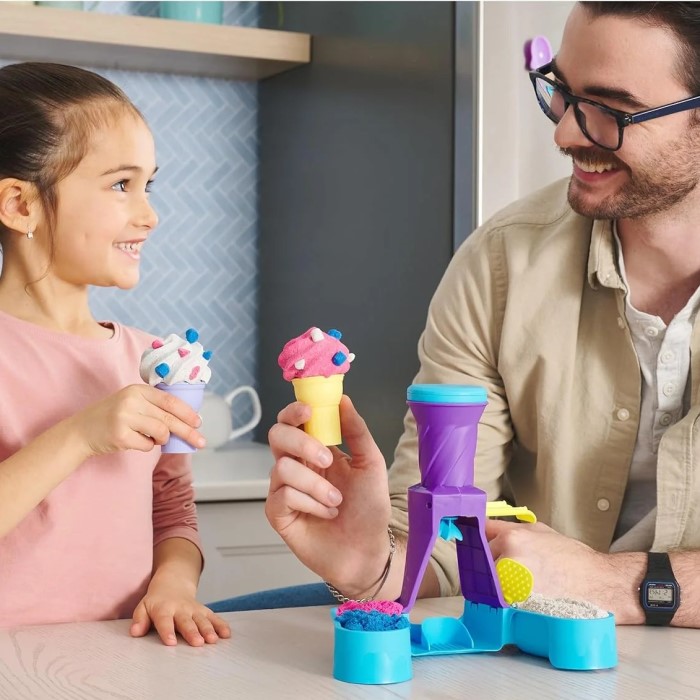 kinetic sand ice cream kit