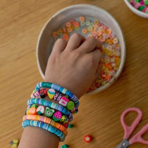how to make clay bead bracelets