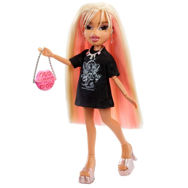 karol g bratz doll