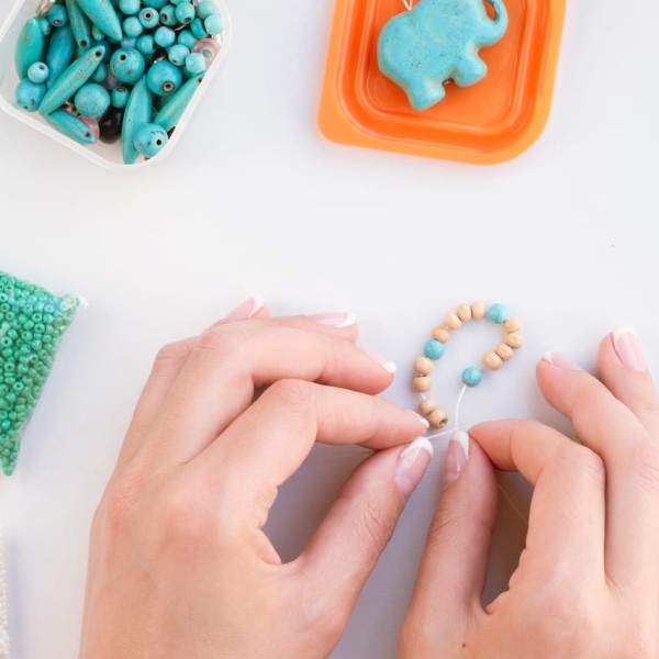 how to make clay bead bracelets