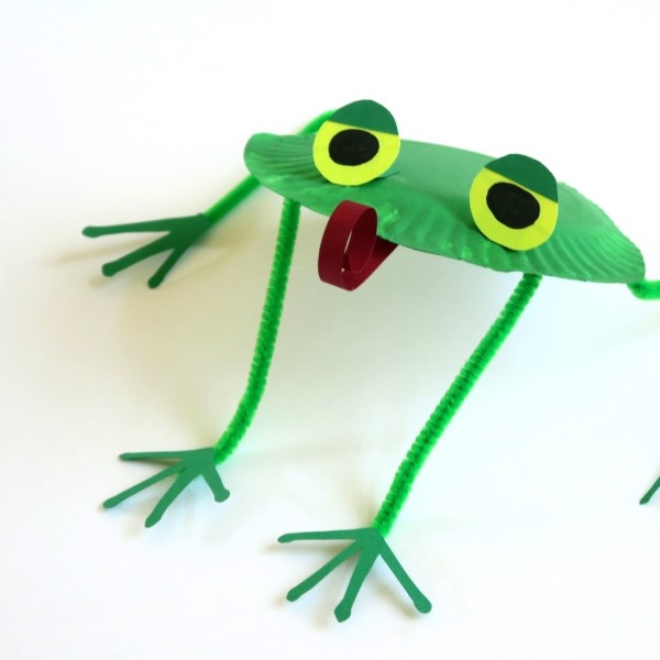 paper plate frog craft