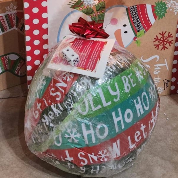 saran wrap christmas game