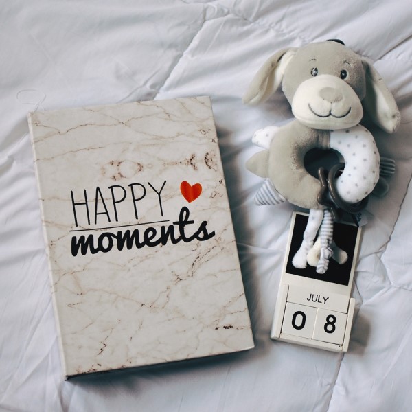 what to write in a baby book