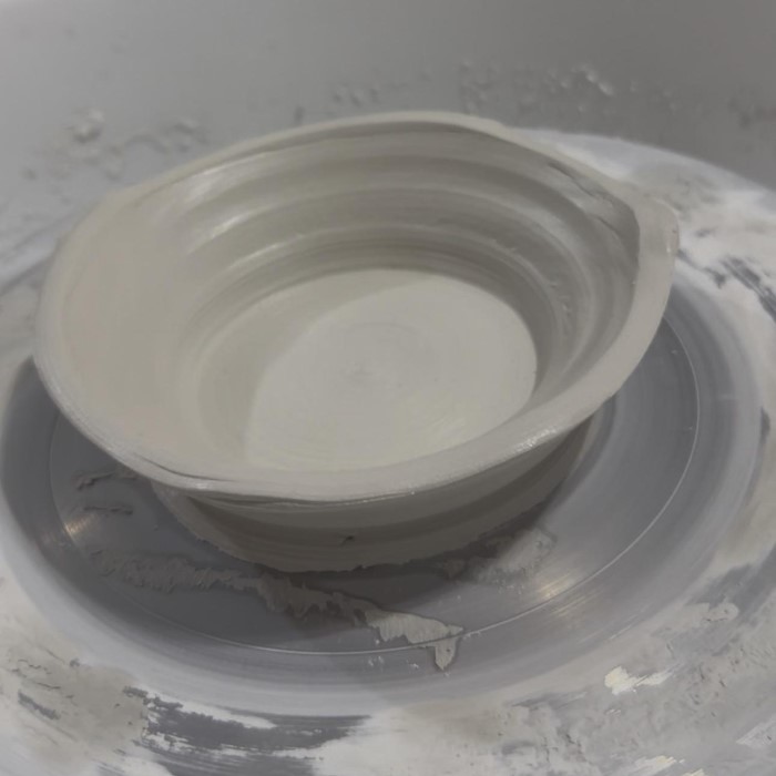 can you use air dry clay on a pottery wheel