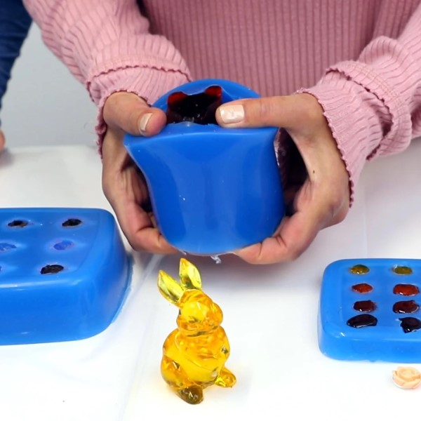 how to make a silicone mold