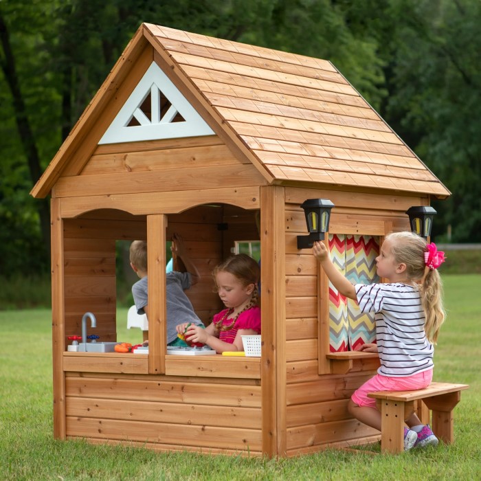 outdoor kids playhouse