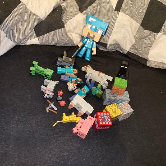 minecraft toys