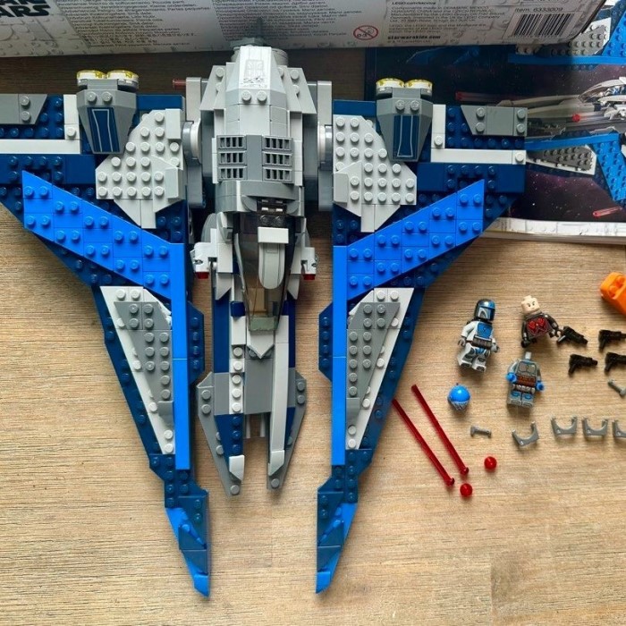 lego mandalorian starfighter